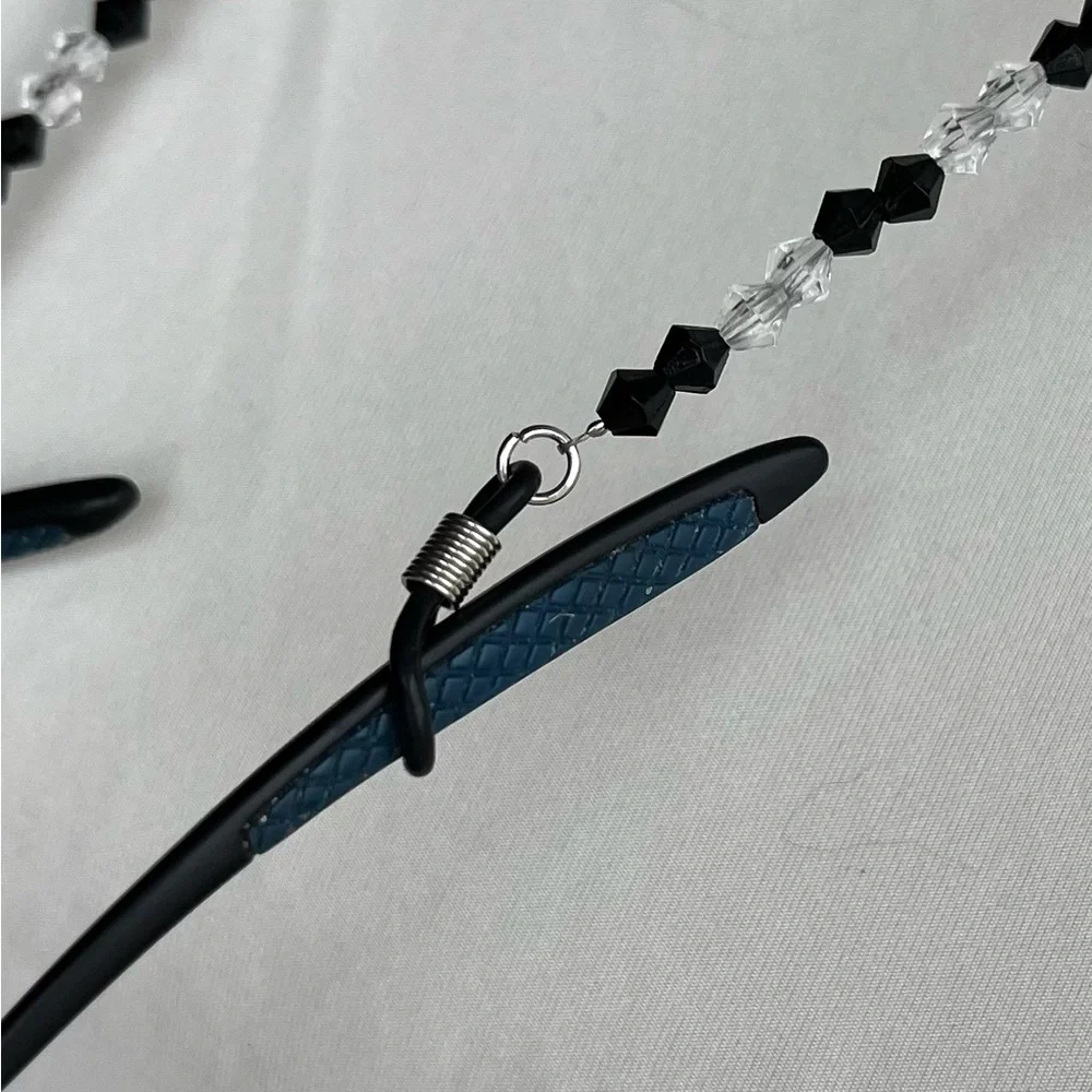 Eyeglass retainers (3) (VGUC) black & clear 26”